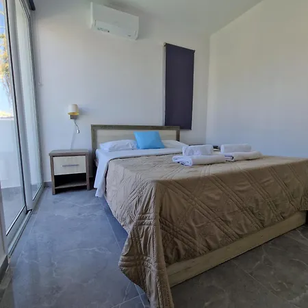 One Bedroom Apartment, No 205, Kato Paphos -By Imh Travel & Tours Exterior photo