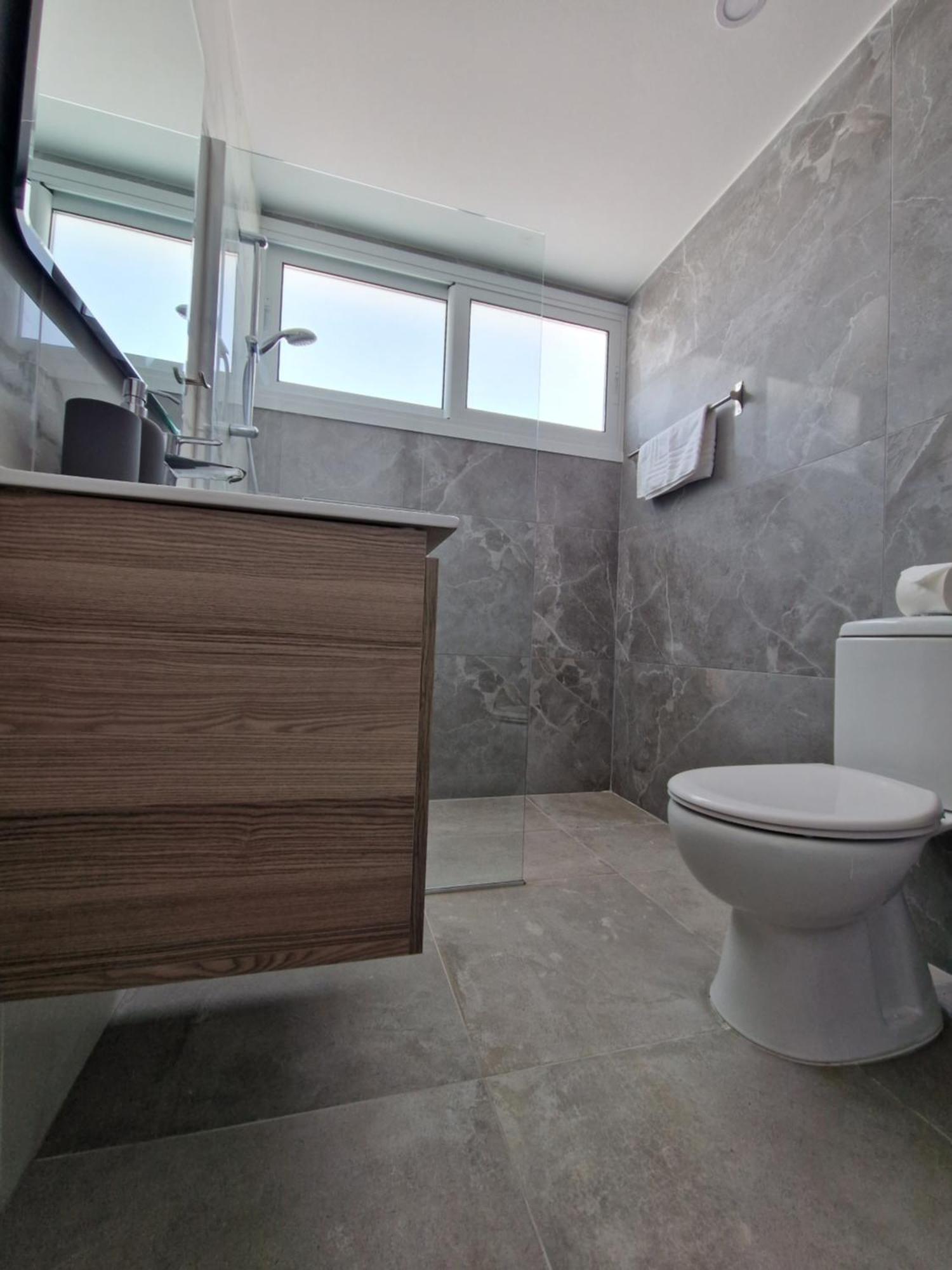 One Bedroom Apartment, No 205, Kato -by Imh Travel & Tours